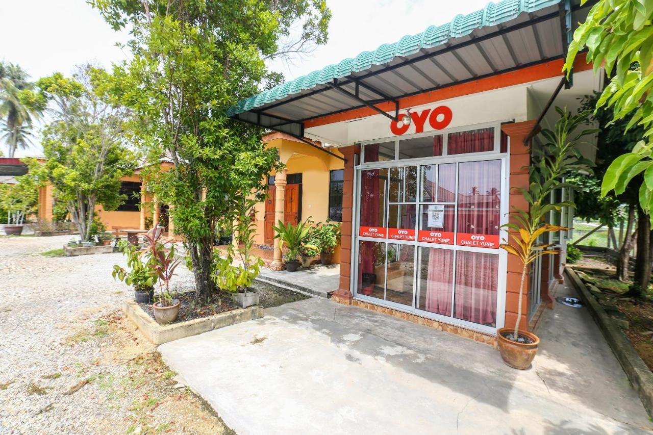 Oyo 89887 Chalet Yunie Marang Zewnętrze zdjęcie