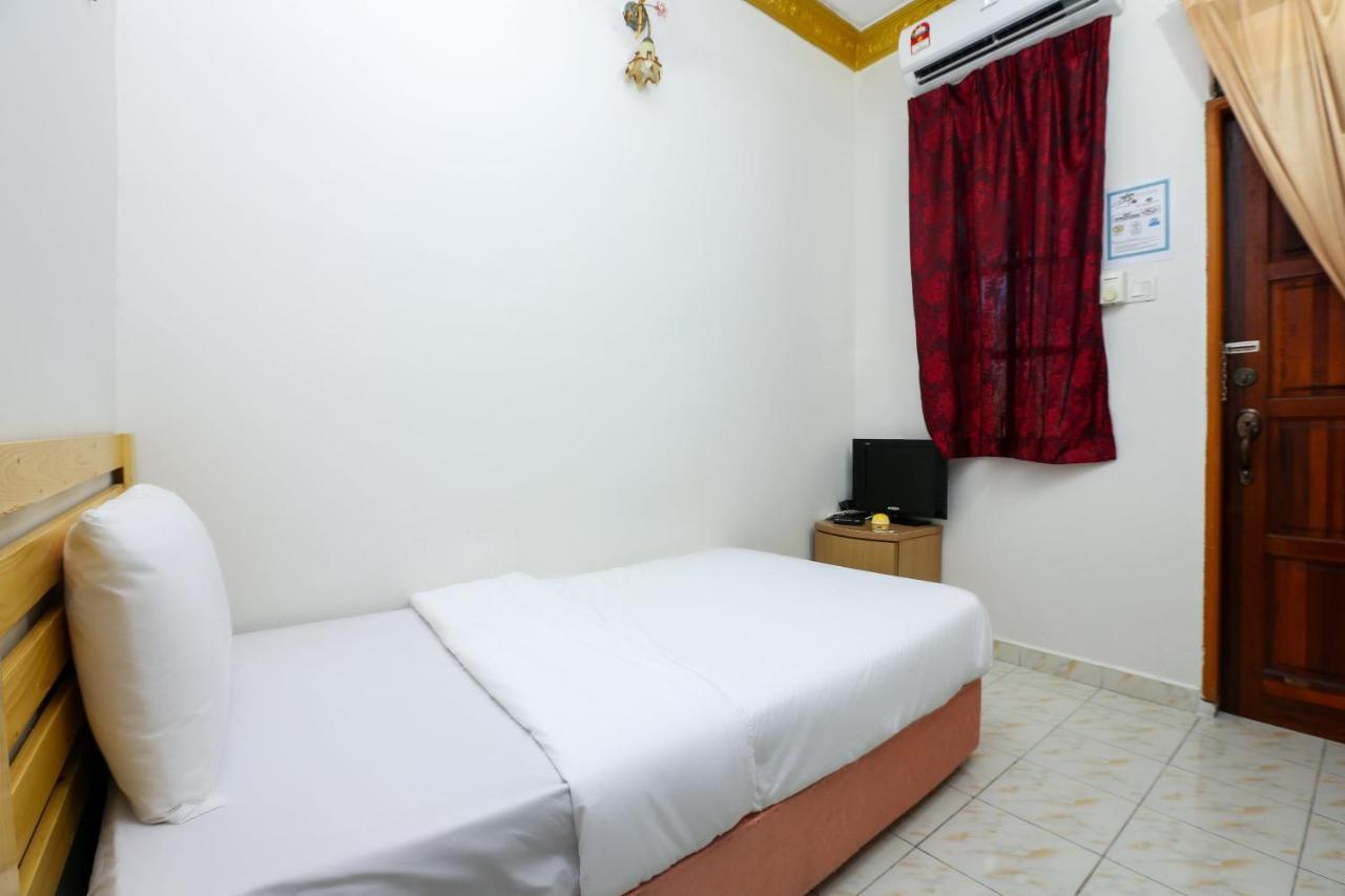 Oyo 89887 Chalet Yunie Marang Zewnętrze zdjęcie